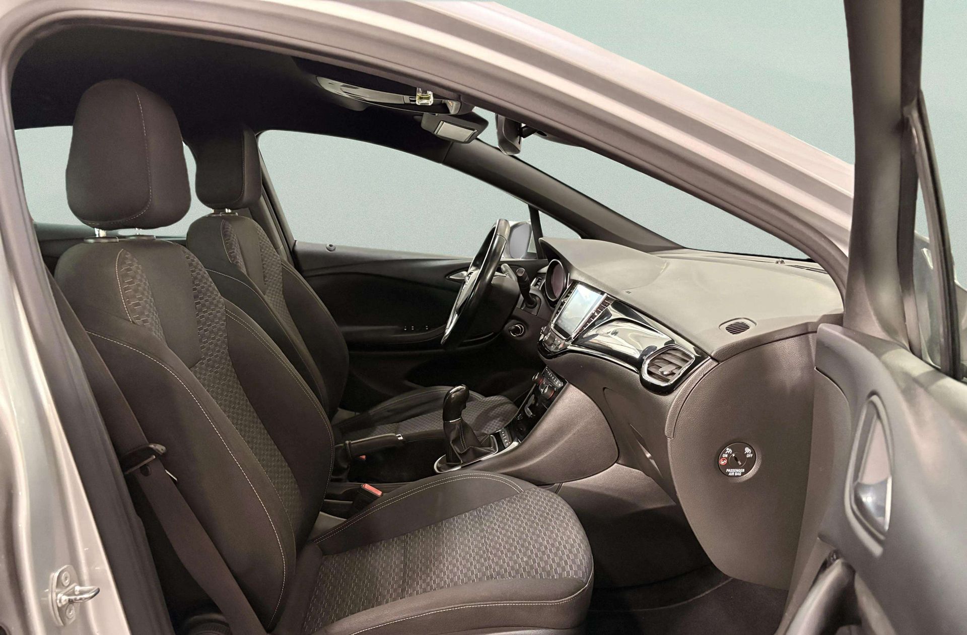 Opel Astra 1.4 Turbo Dynamic - foto 16