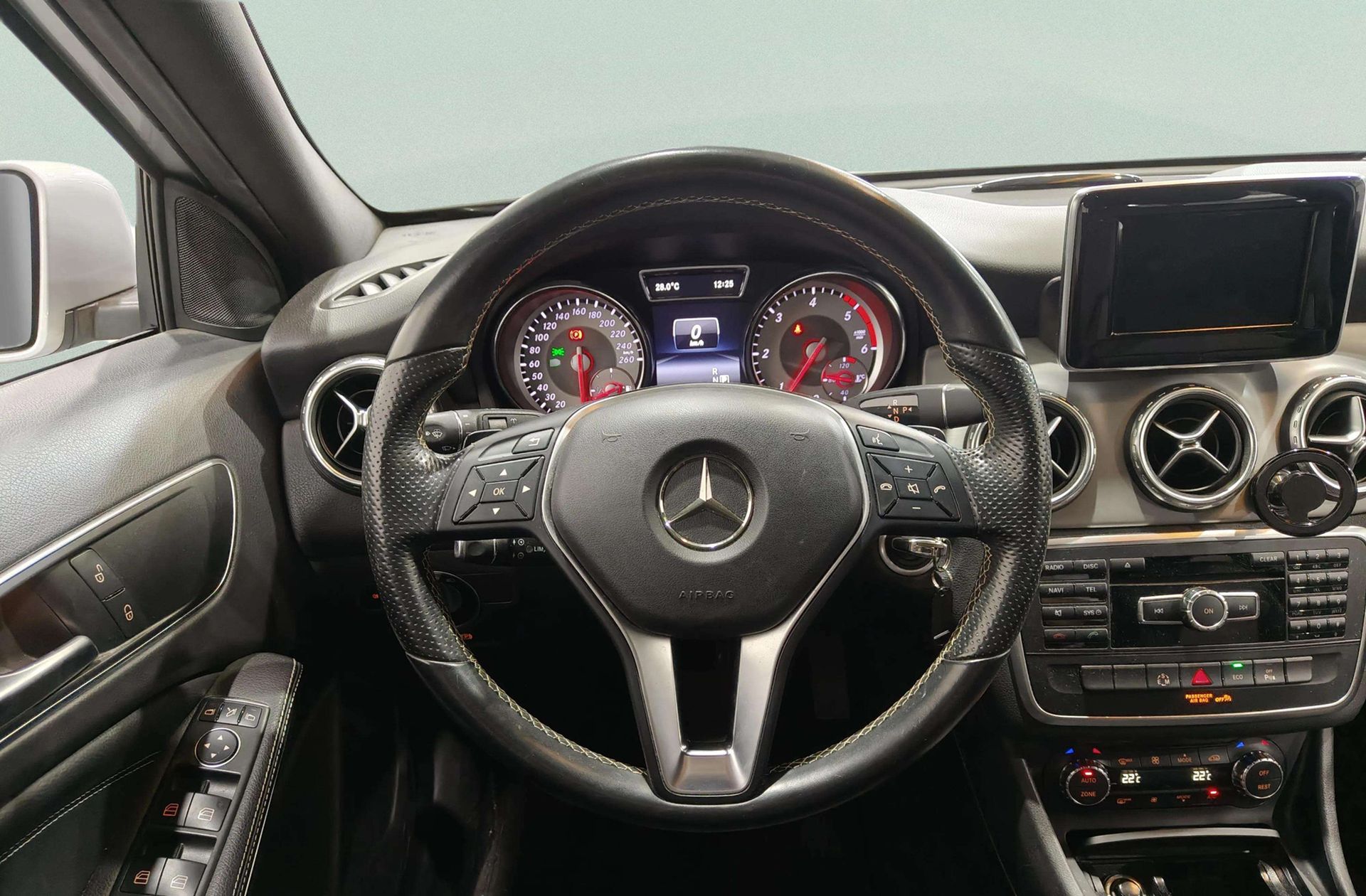Mercedes-Benz GLA 220 CDI Edition 1 - foto 23