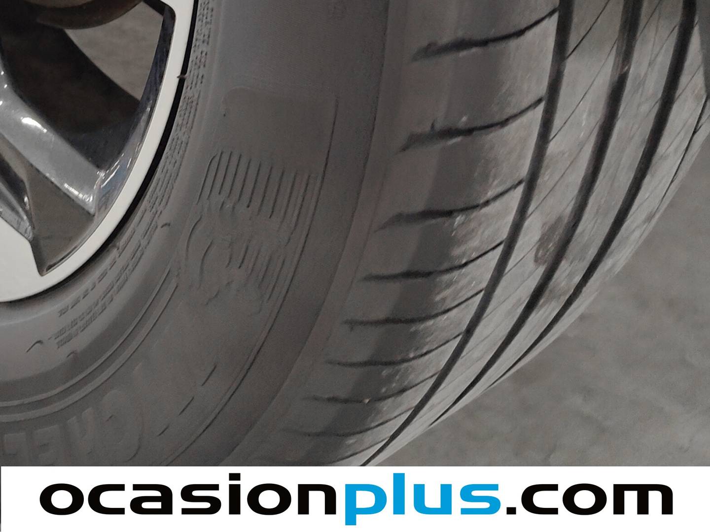 Foto Peugeot 2008 Peugeot 2008 PureTech 130 S&S Allure Pack (130 CV)