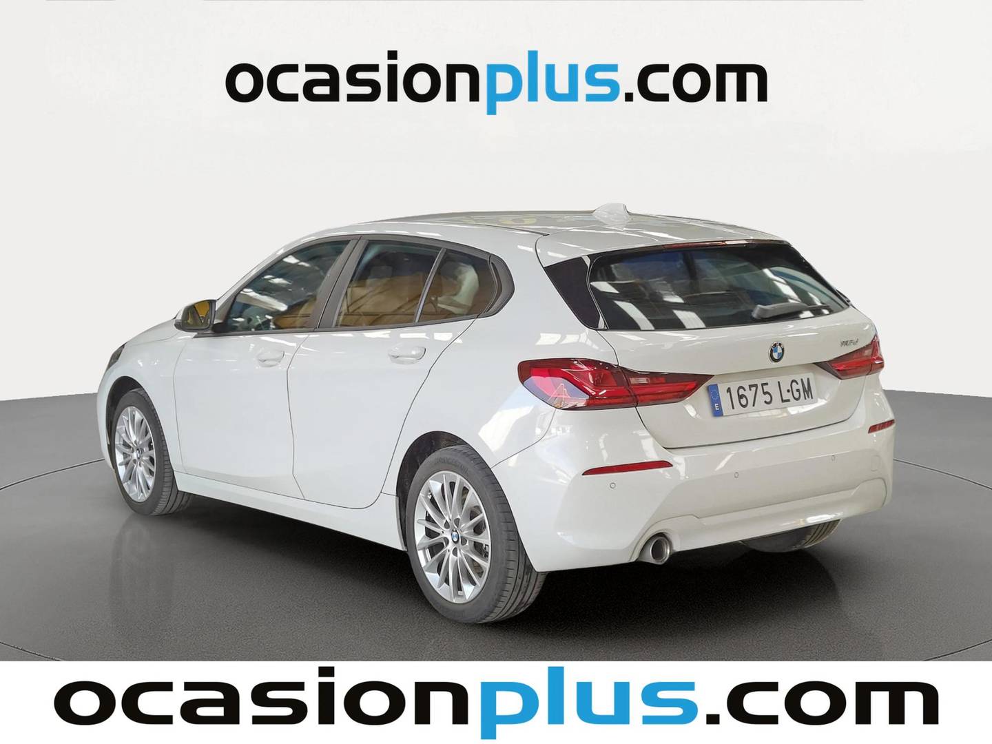 Foto trasera BMW Serie 1 BMW Serie 1 116d (116 CV) izquierda