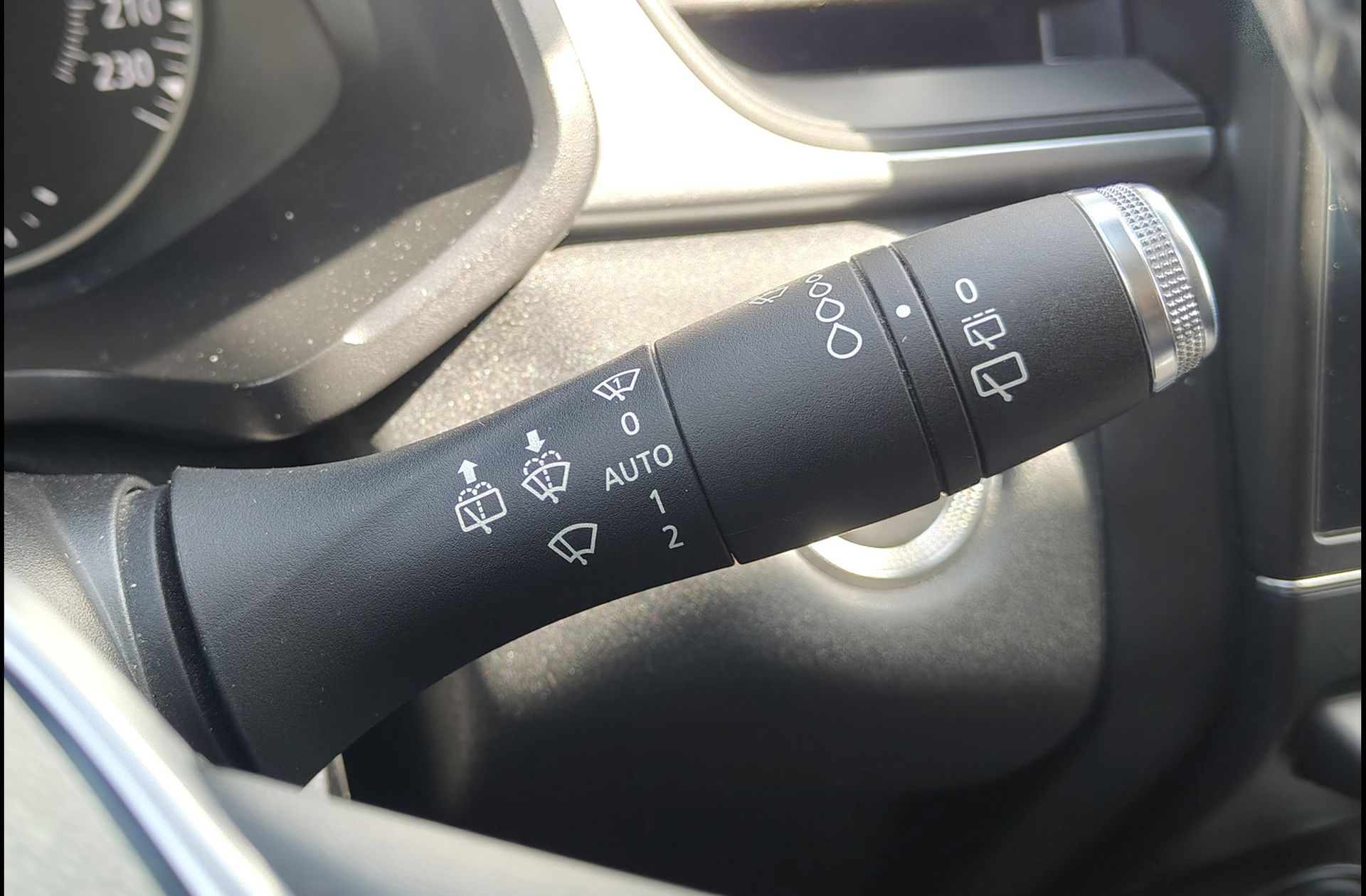 Renault Captur Zen TCe GPF - foto 22