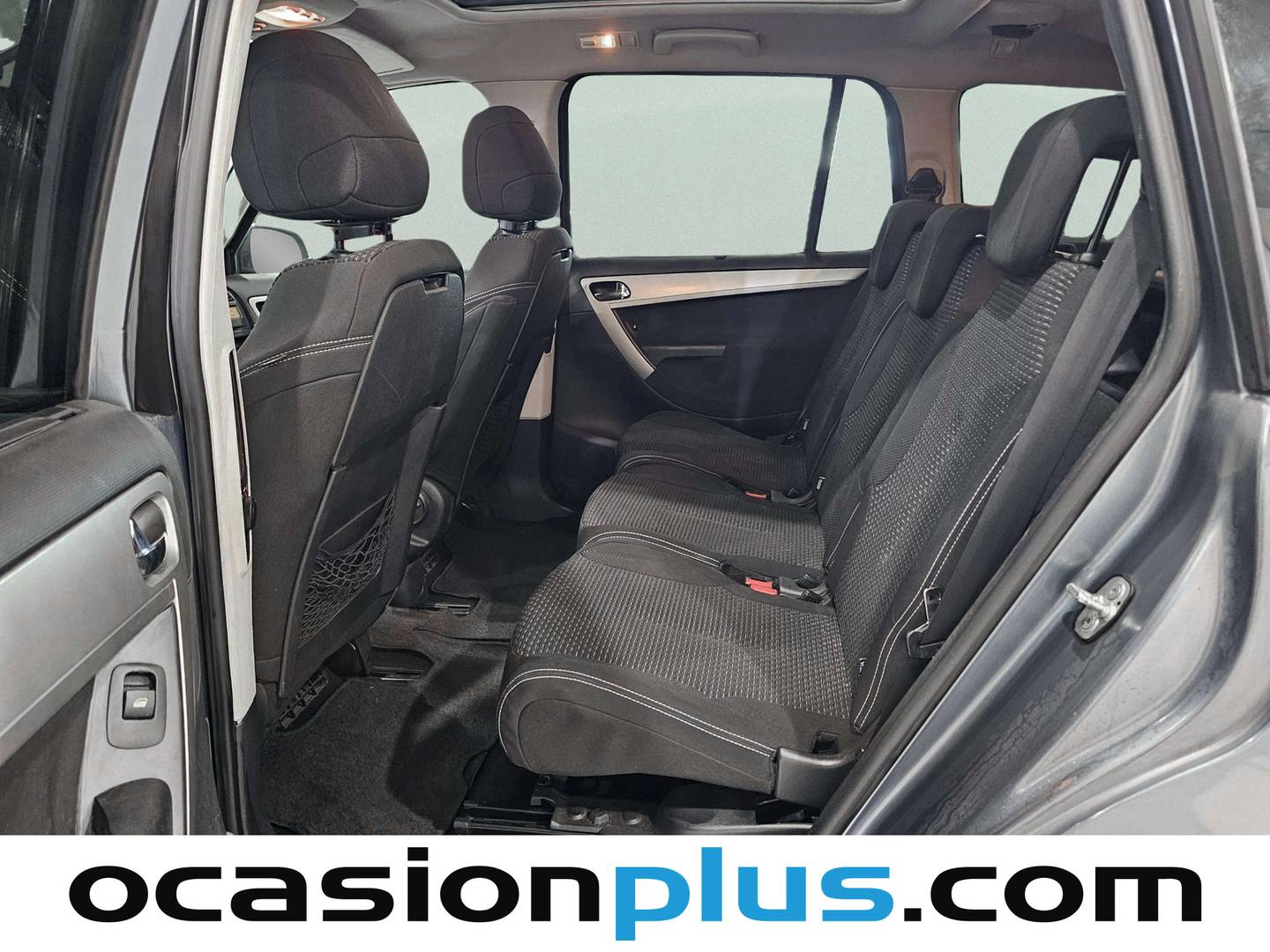 Foto asientos traseros Citroën Grand C4 Picasso Citroën Grand C4 Picasso 1.6 HDI Millenium CMP (110 CV)