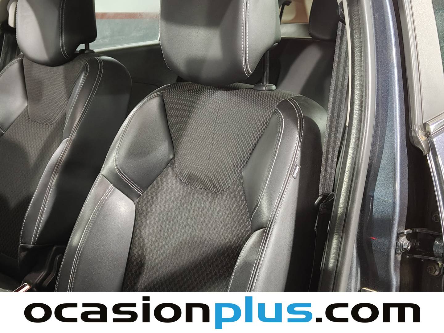 Extras y acabados del Renault Clio Renault Clio Sport Tourer Zen Energy TCe (90 CV)