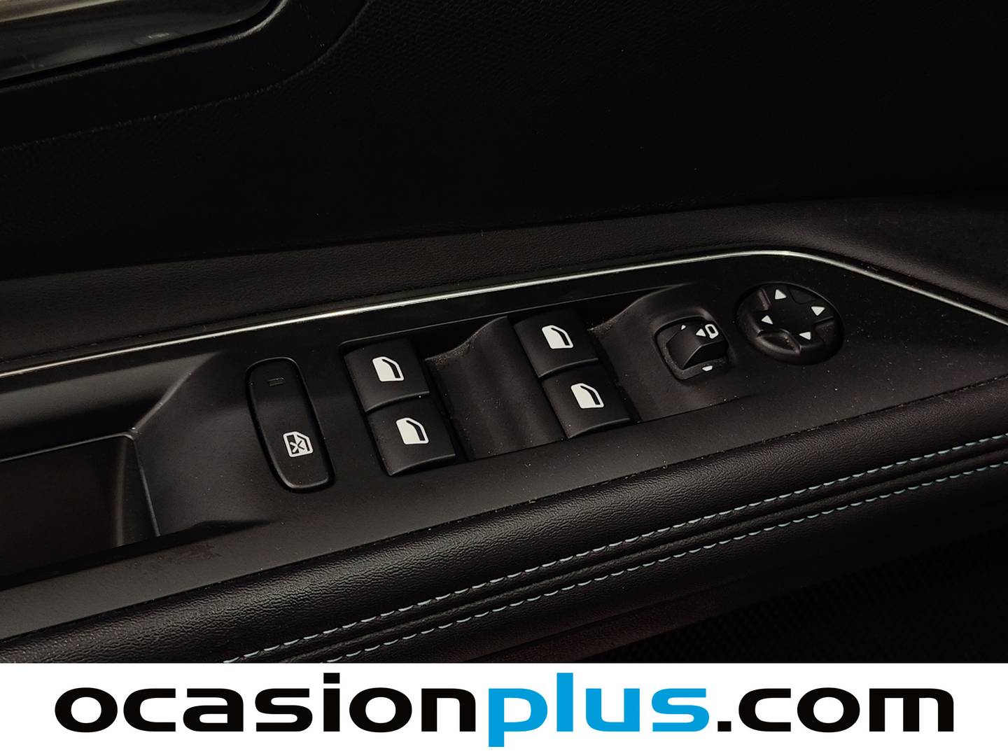 Foto Peugeot 3008 Hybrid Peugeot 3008 Hybrid 300 Allure Pack e-EAT8 (300 CV)