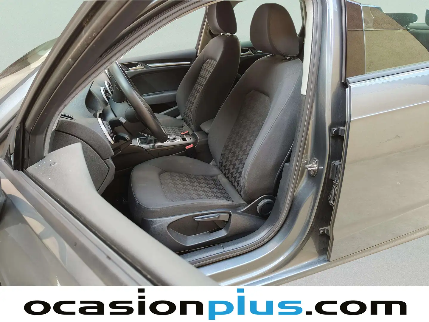 Foto Audi A3 Audi A3 Sportback Sportback Attraction Edición especial 1.6 TDI (105 CV)