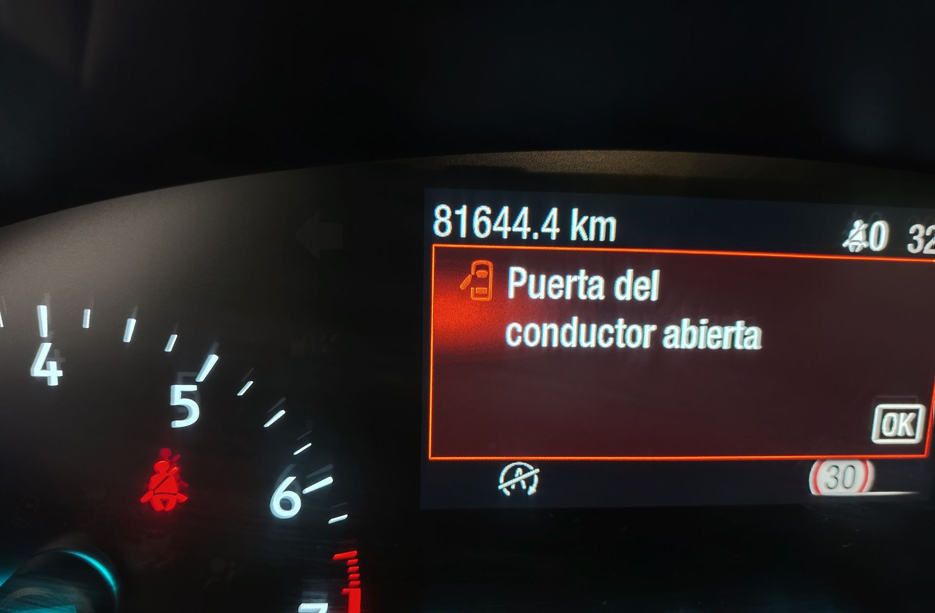 Ford Focus 1.0 EcoBoost ST-Line - foto 11