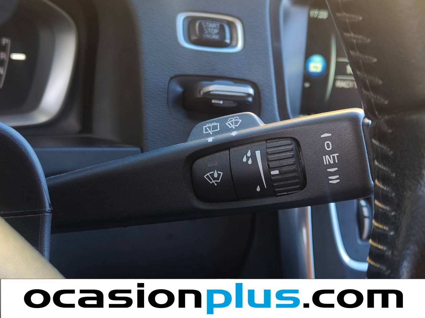 Volvo V60 Volvo V60 D2 Momentum Auto (120 CV) seminuevo