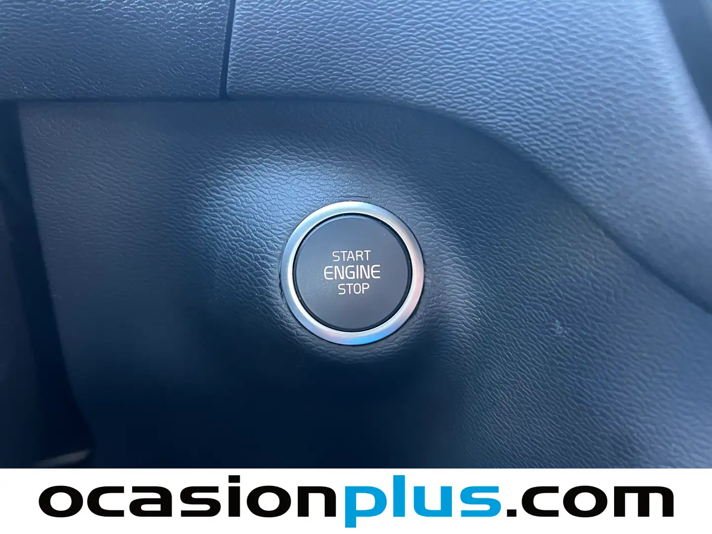 Foto Volvo XC40 Volvo XC40 T3 Momentum Pro Auto (163 CV)