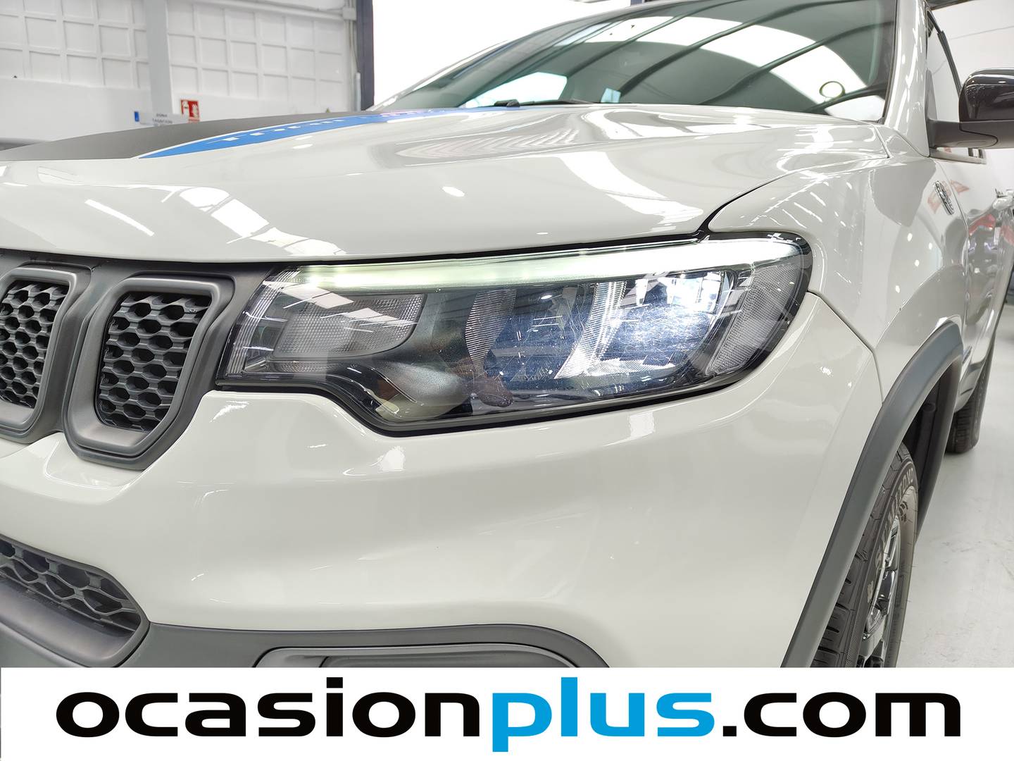 Foto Jeep Compass Jeep Compass 1.3 PHEV Trailhawk AWD AT (240 CV)