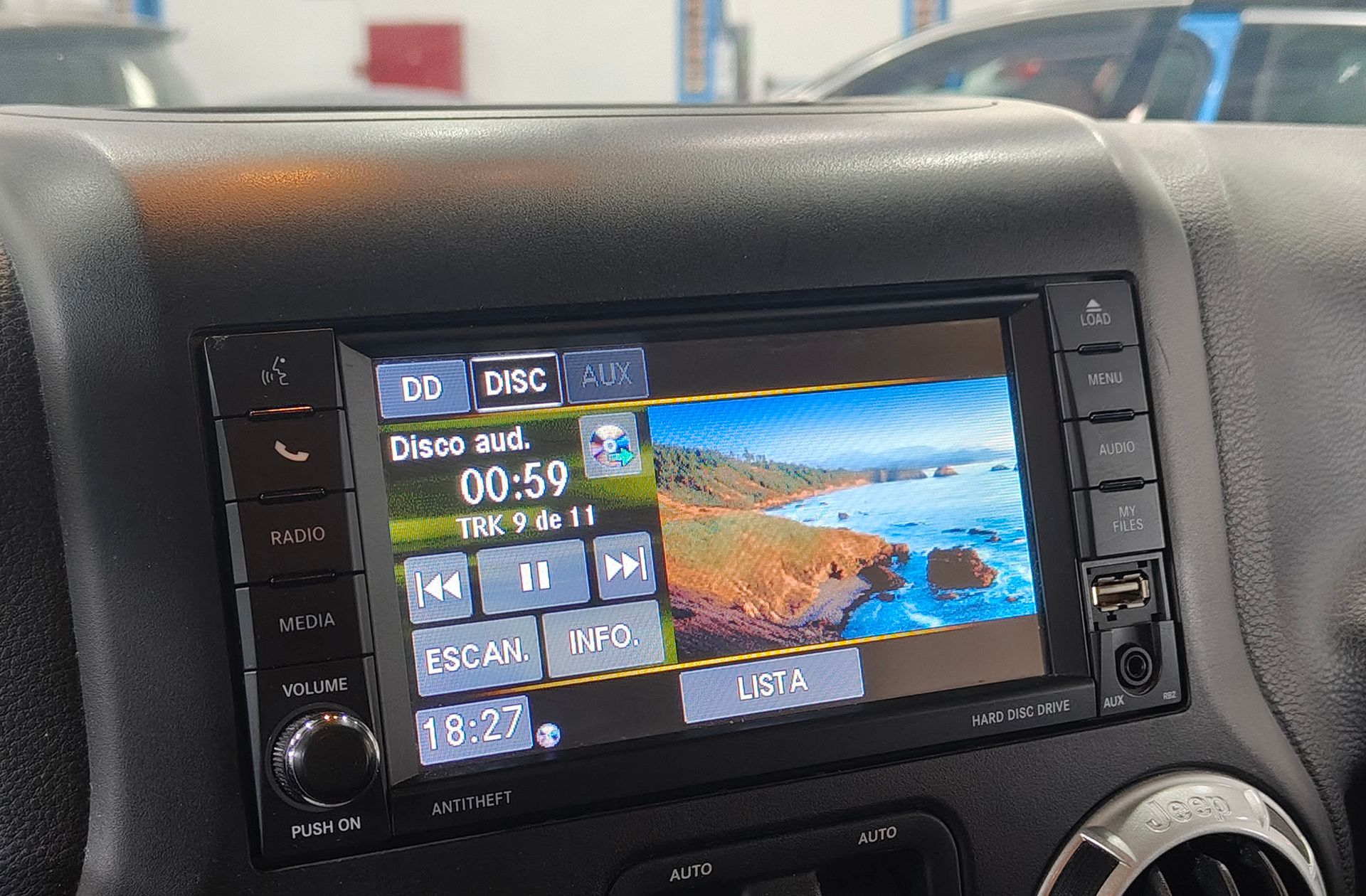 Jeep Wrangler 2.8 CRD Sahara - foto 26