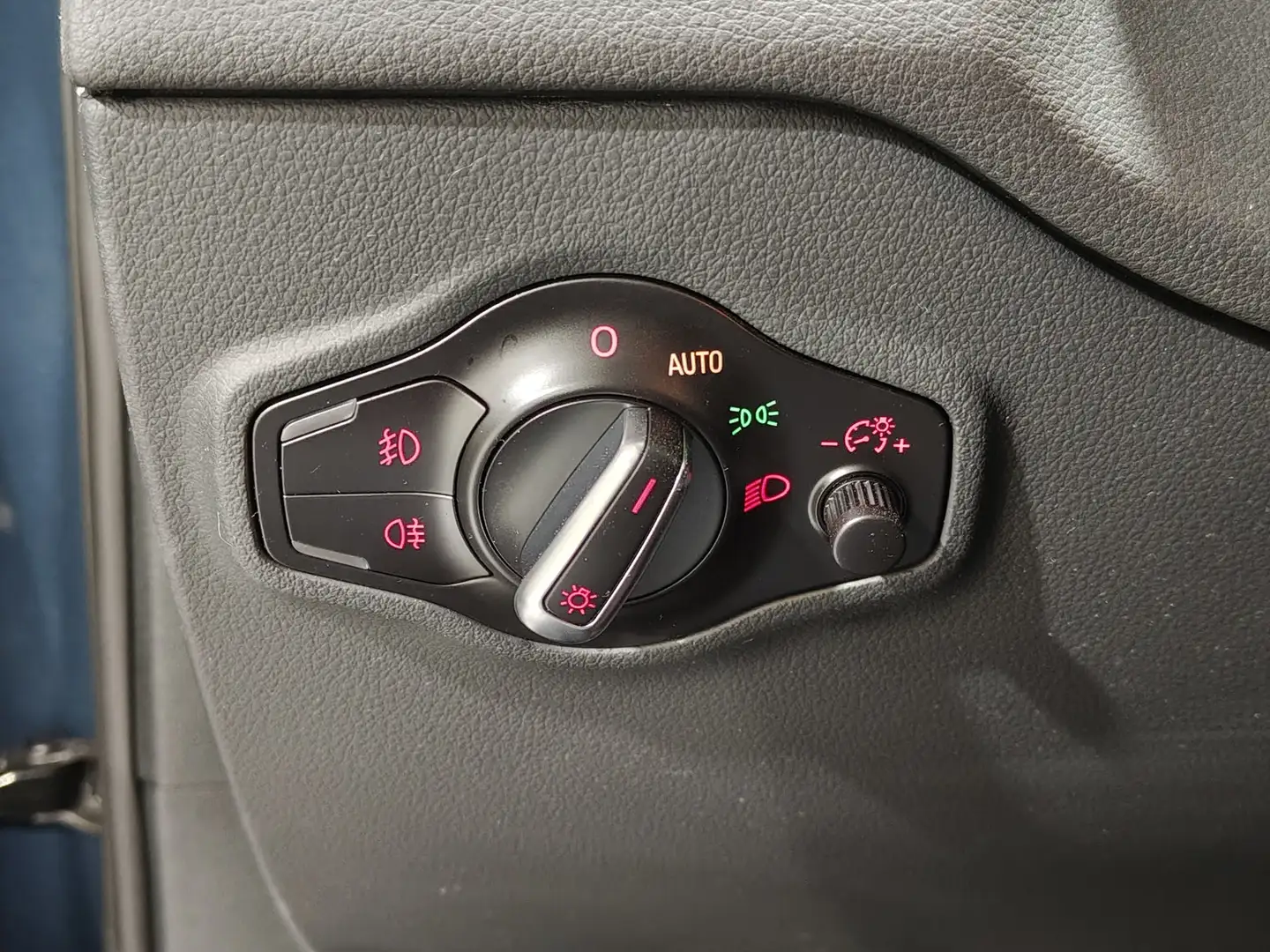 Foto Audi Q5 Audi Q5 Advanced edition 2.0 TDI ultra (150 CV)