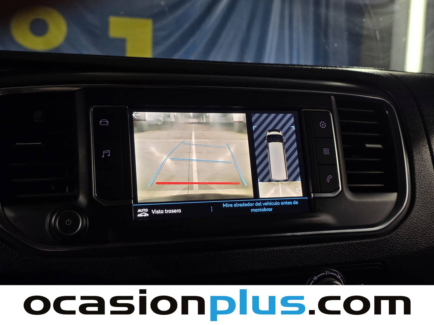 Equipamiento del Peugeot Traveller Peugeot Traveller BlueHDi 120 Business Long (120 CV) 9 Plazas