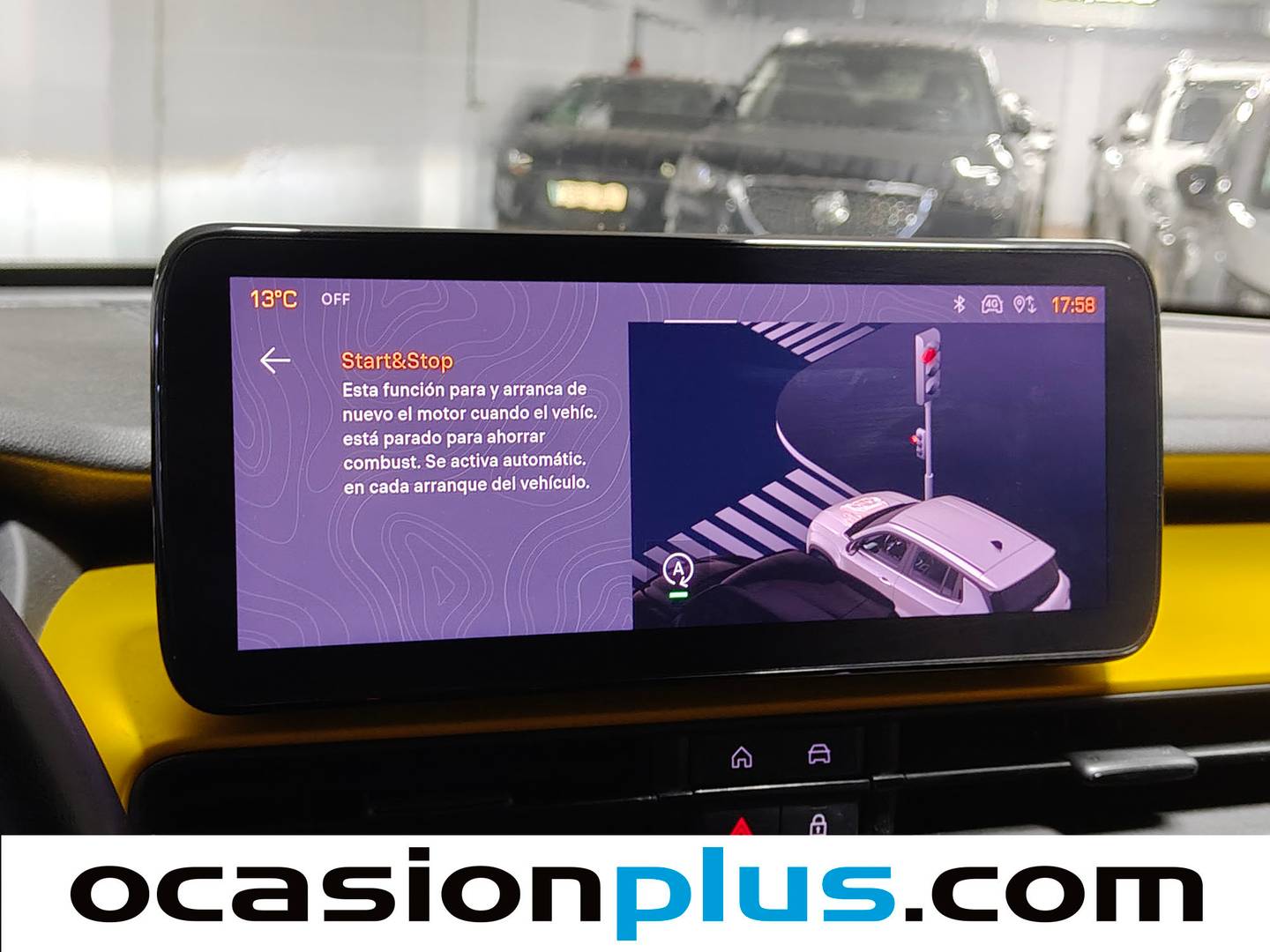 Foto Jeep Avenger Jeep Avenger 1.2 G Summit 74 kW (100 CV)