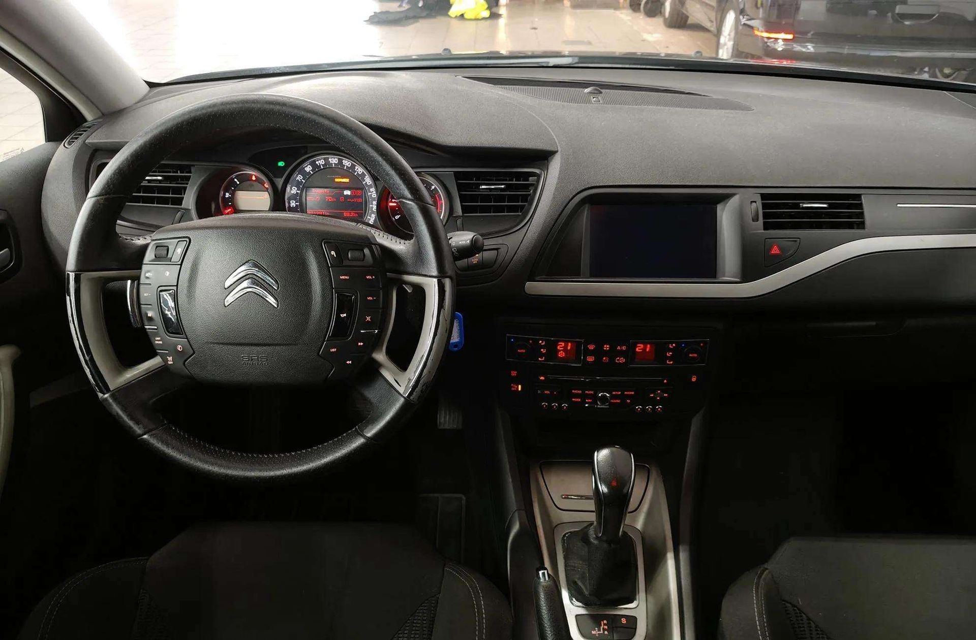 Citroën C5 Tourer 1.6 HDi Seduction - foto 6