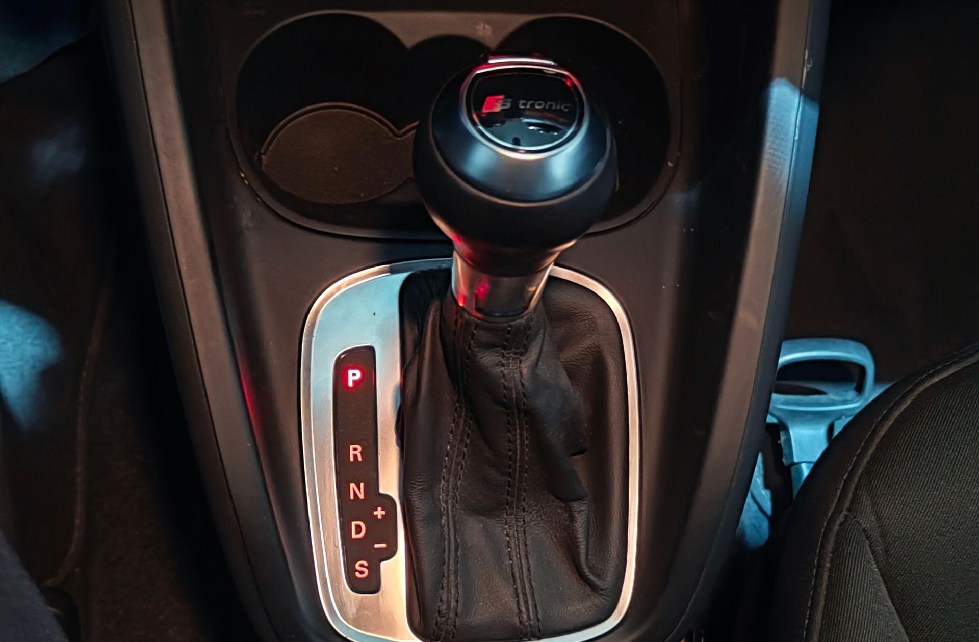 Audi A1 Attraction 1.6 TDI S tronic - foto 5