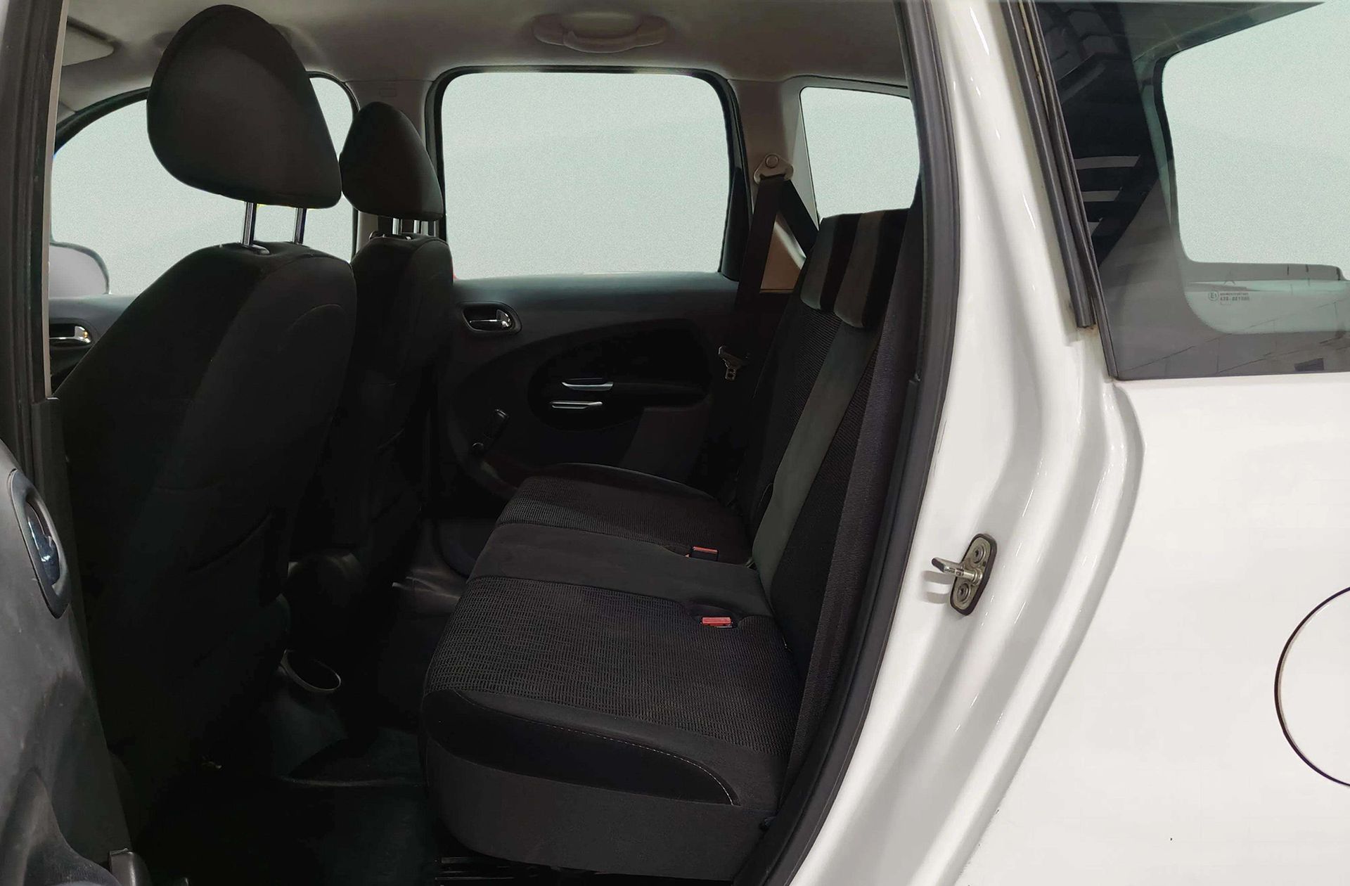 Citroën C3 Picasso 1.4 VTi Seduction - foto 9