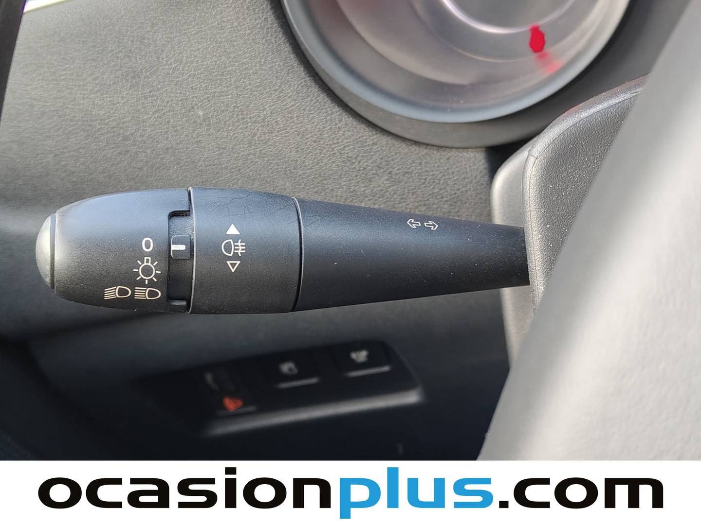 Foto Citroën C4 Citroen C4 1.4 VTi Business (95 CV)