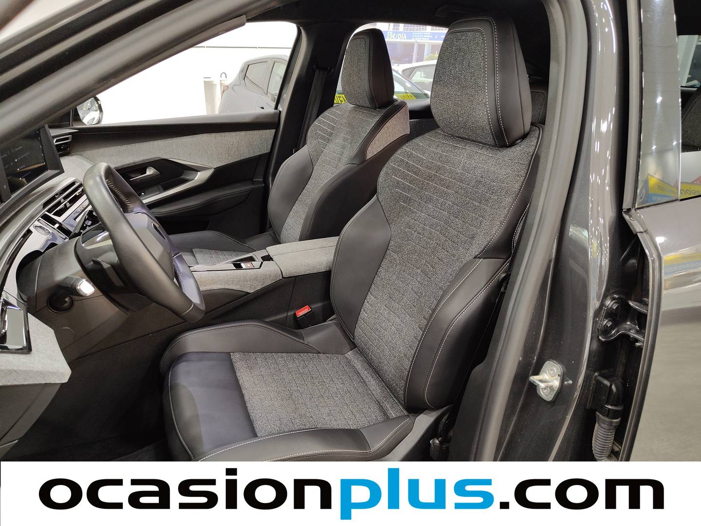 Foto asientos delanteros Peugeot 3008 Hybrid Peugeot 3008 Hybrid 145 Allure eDCS6 (145 CV)