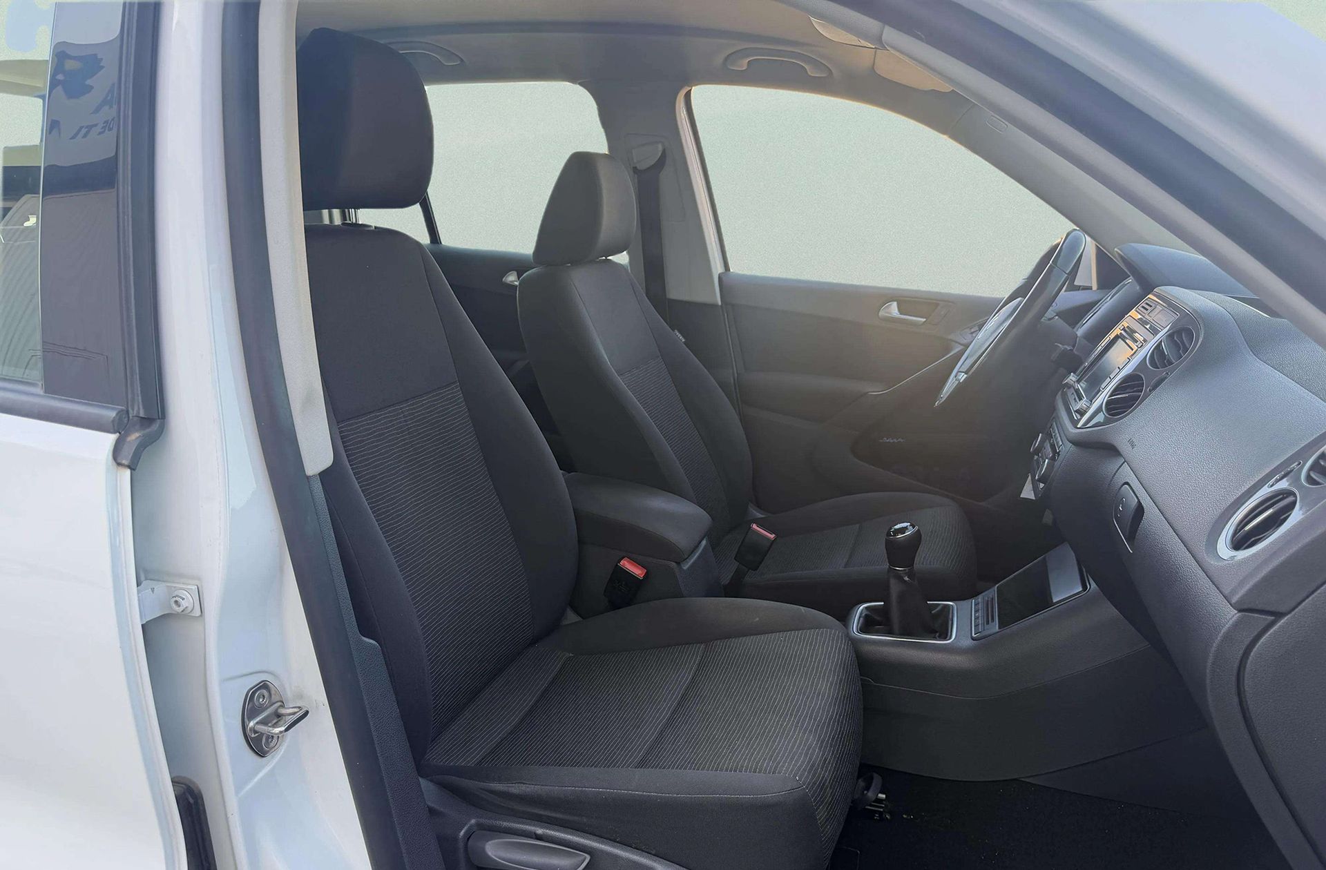 Volkswagen Tiguan 2.0 TDI Sport Style - foto 14