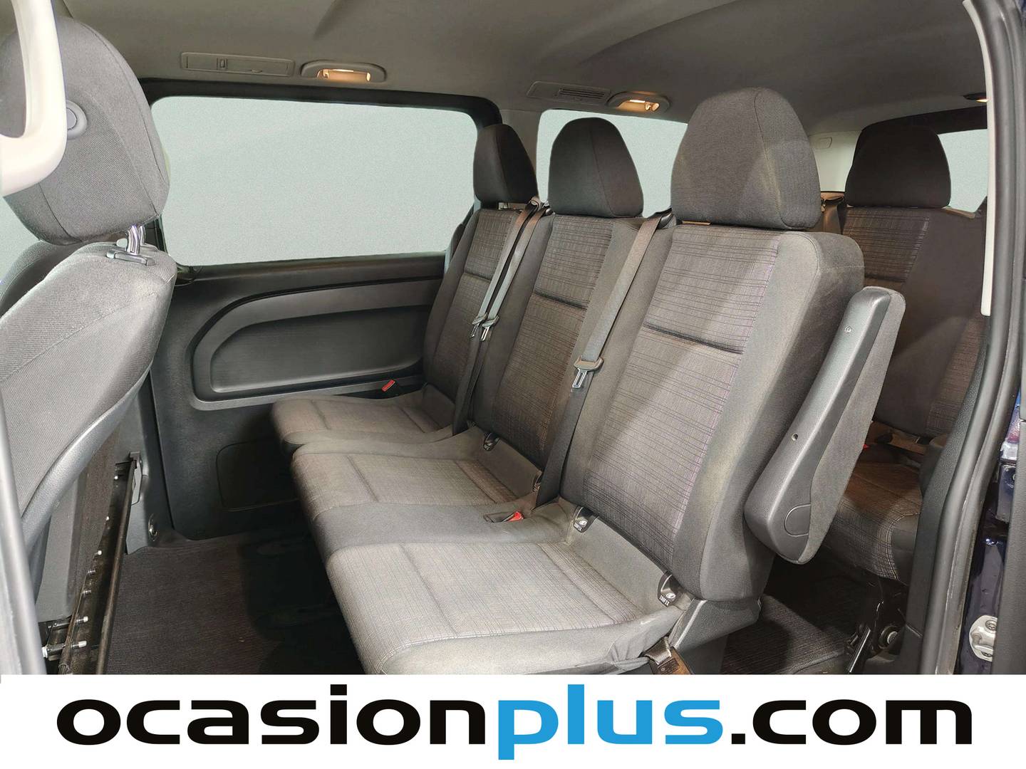 Foto asientos traseros Mercedes Vito Mercedes Vito 116 CDI Tourer Pro Larga (163 CV) 9 Plazas