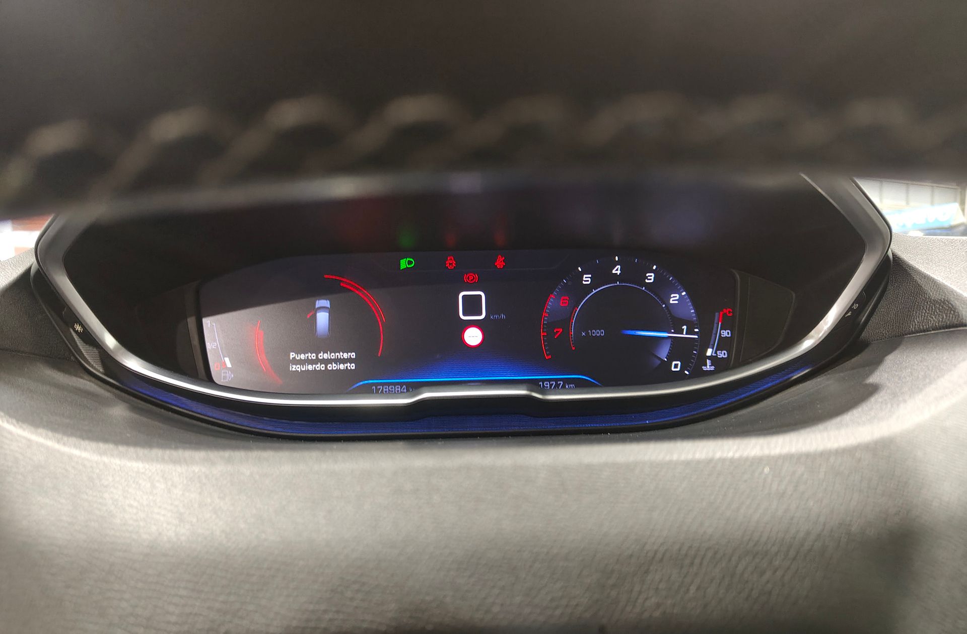 Peugeot 5008 PureTech 130 Allure - foto 30