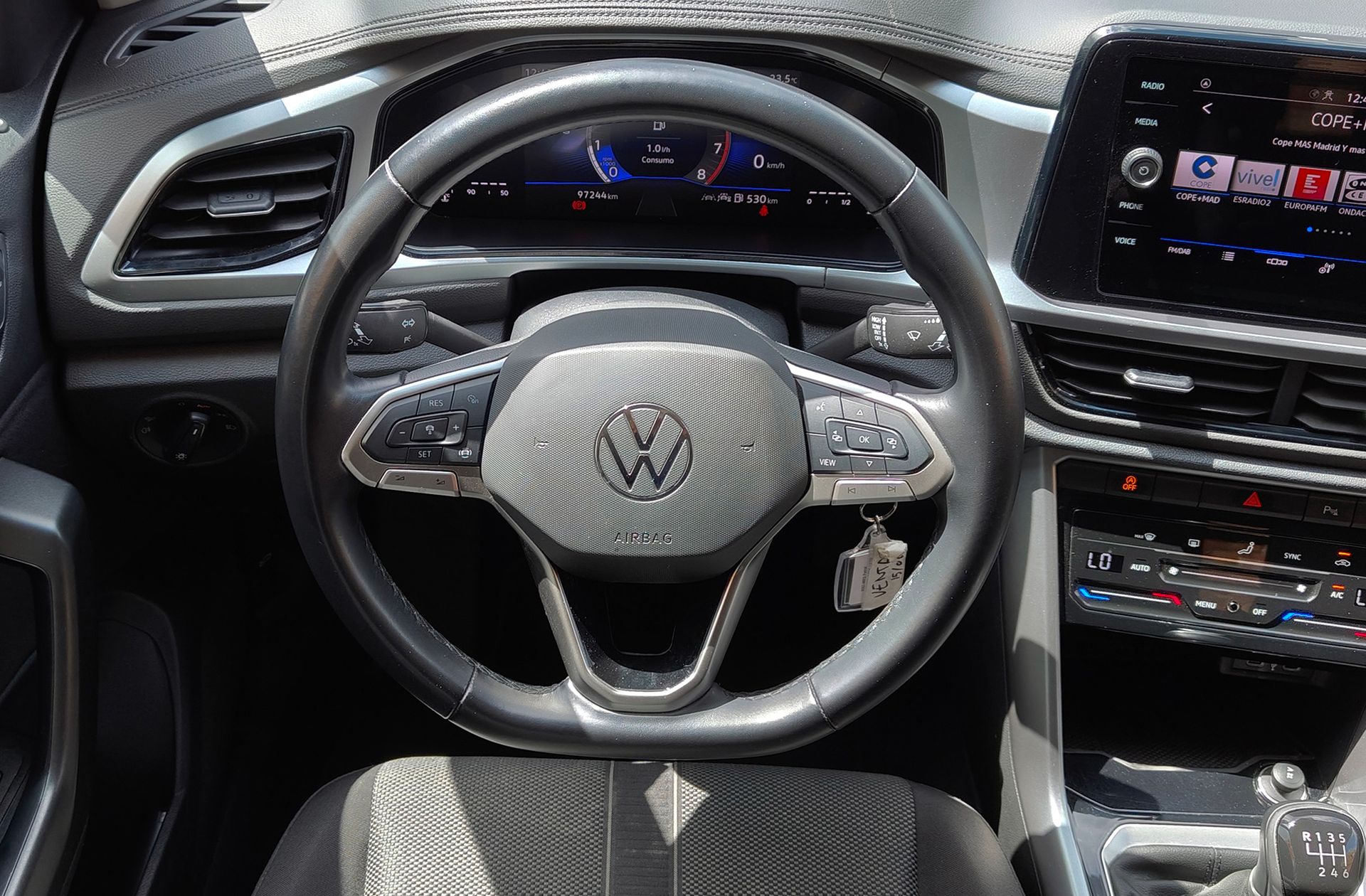 Volkswagen T-Roc Life 1.0 TSI - foto 24