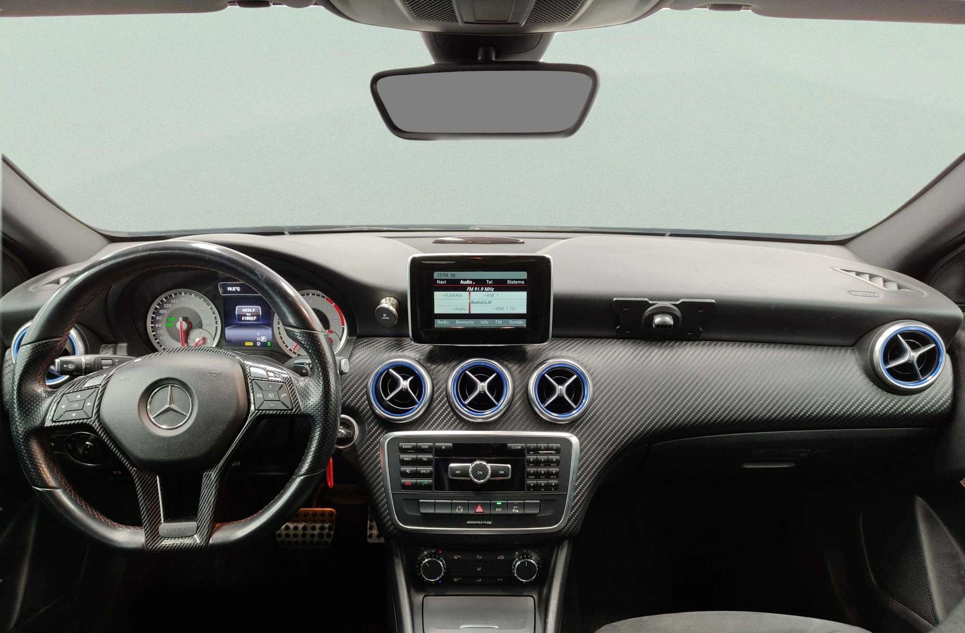 Mercedes-Benz Clase A 200 CDI AMG Line - foto 6