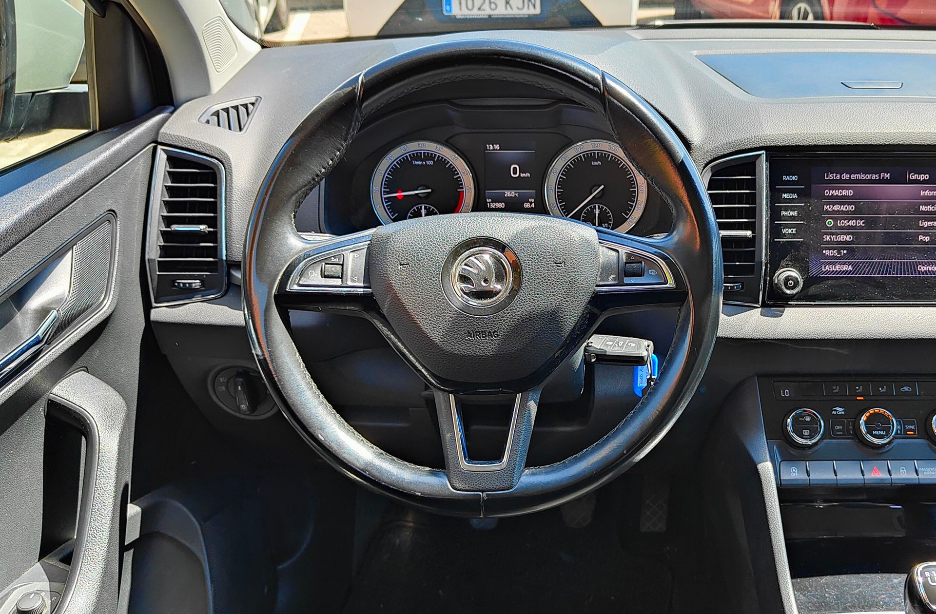 Škoda Karoq 1.6 TDI Ambition - foto 25