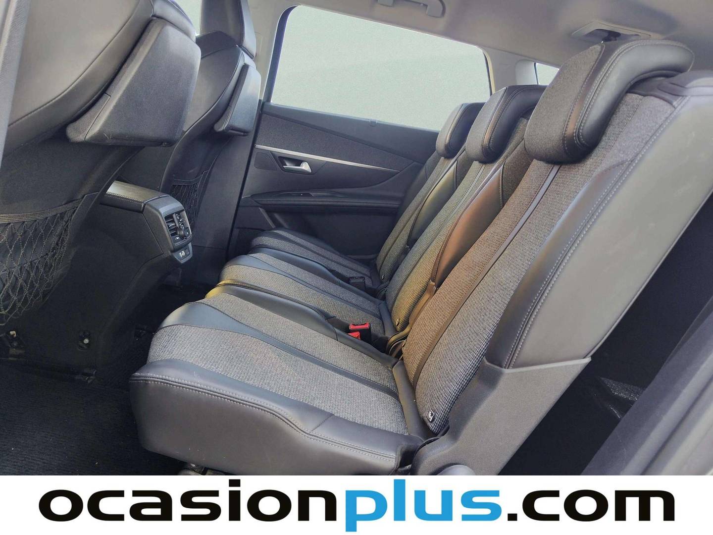 Foto asientos traseros Peugeot 5008 Peugeot 5008 PureTech 130 S&S Allure (130 CV)
