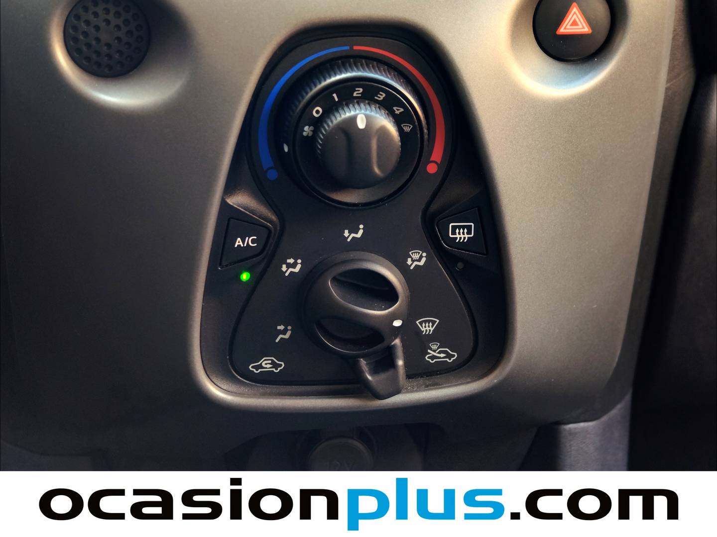 Toyota Aygo Toyota Aygo 1.0 70 x-play (72 CV) al mejor precio