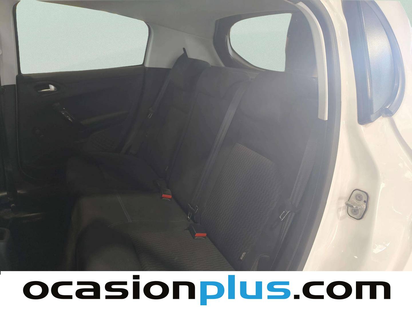 Foto asientos traseros Peugeot 208 Peugeot 208 1.2 PureTech Style (82 CV)