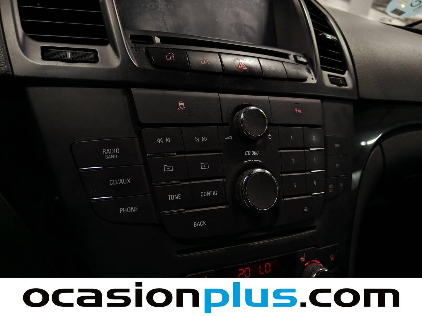 Equipamiento del Opel Insignia Opel Insignia 1.8 16v Cosmo (140 CV)