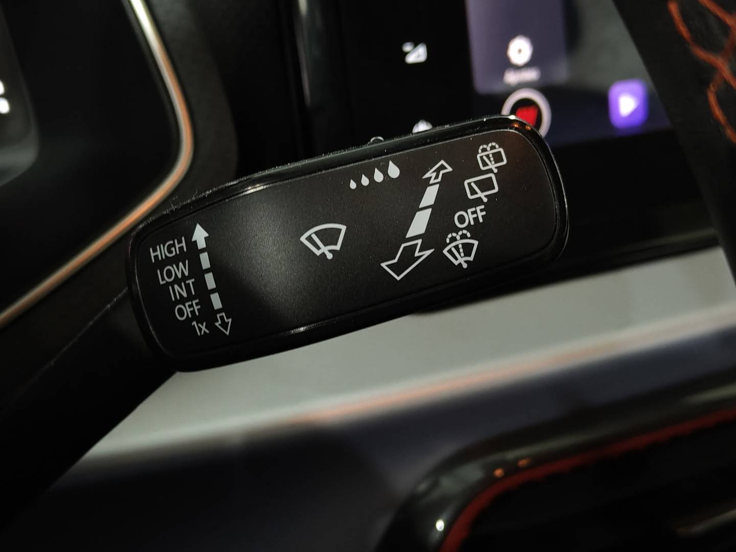 Foto Seat Ibiza SEAT Ibiza 1.0 TSI FR Plus DSG (110 CV)