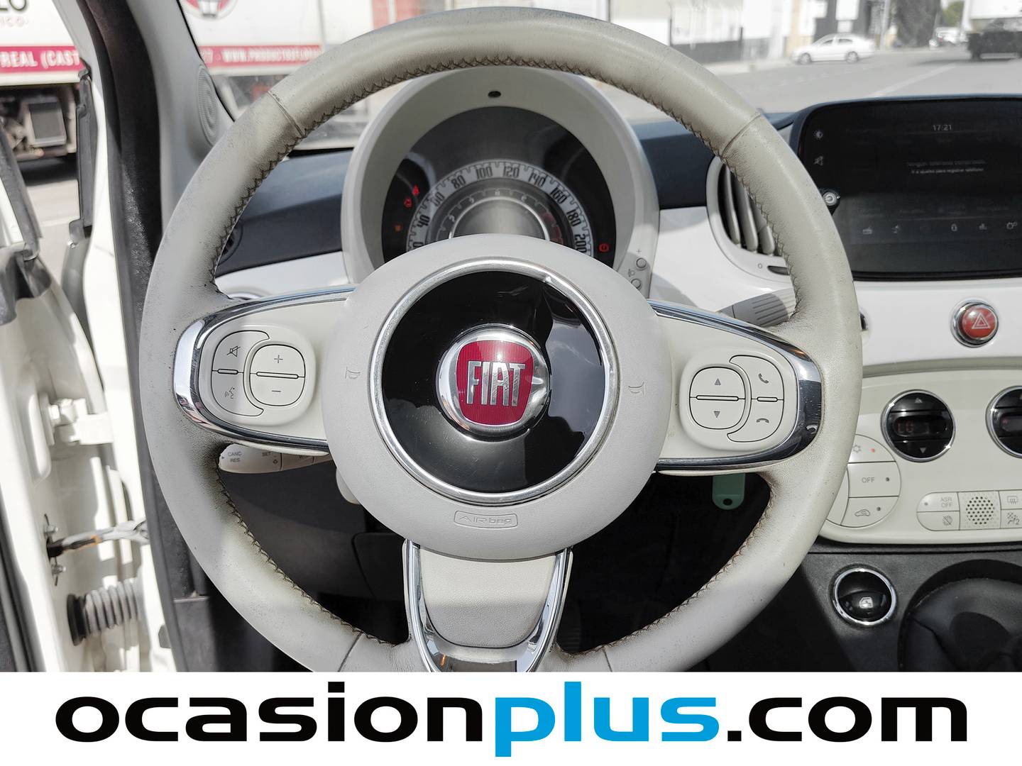 Fiat 500 Fiat 500 1.2 8v Lounge (69 CV) de segunda mano