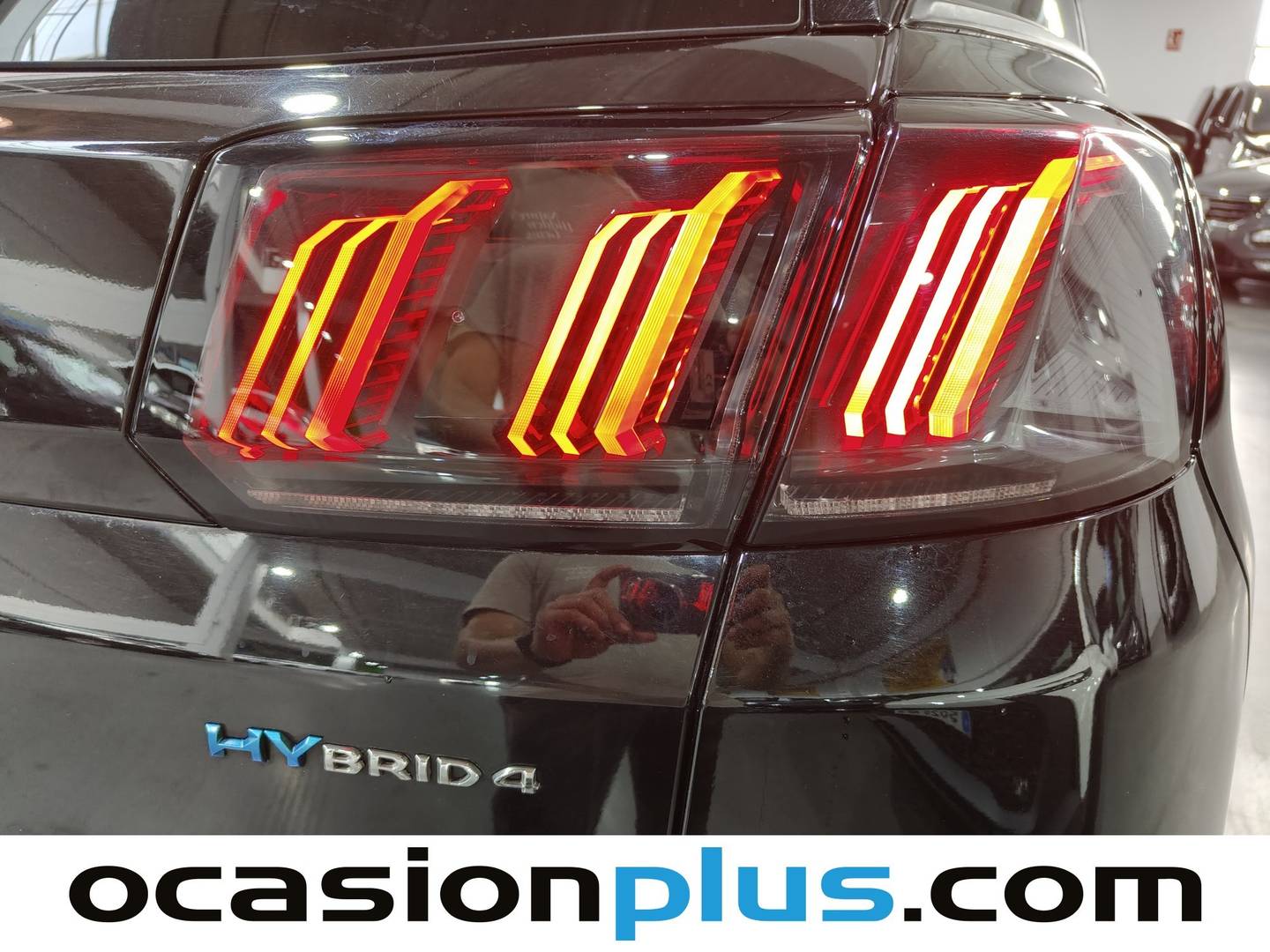 Foto Peugeot 3008 Hybrid Peugeot 3008 Hybrid 300 Allure Pack e-EAT8  (300 CV)