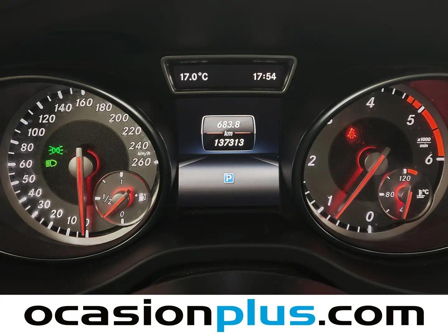 Foto Mercedes CLA Mercedes-Benz CLA Shooting Brake CLA 200 d (136 CV)