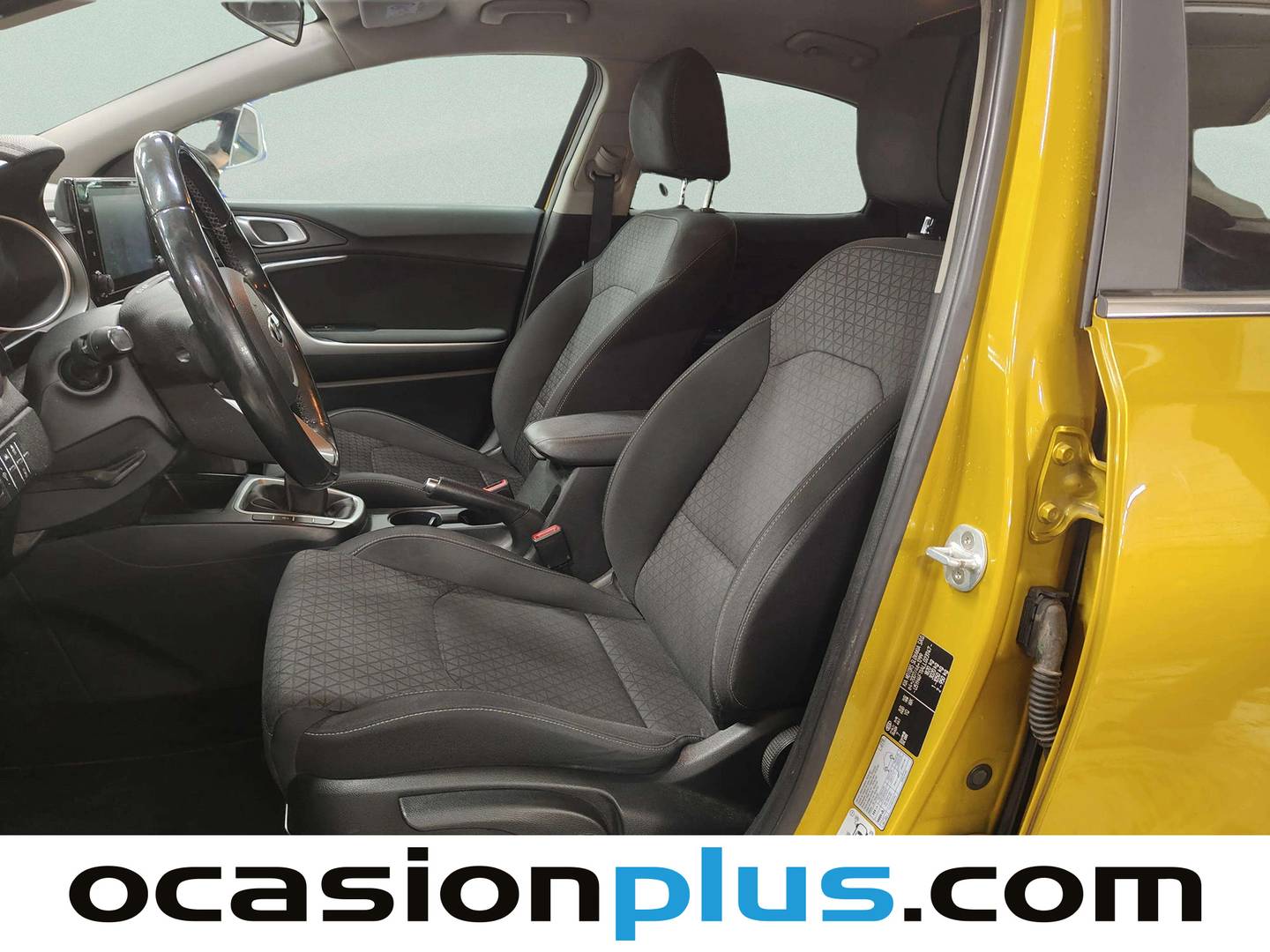 Foto asientos delanteros KIA XCeed KIA XCeed 1.0 T-GDi Drive (120 CV)