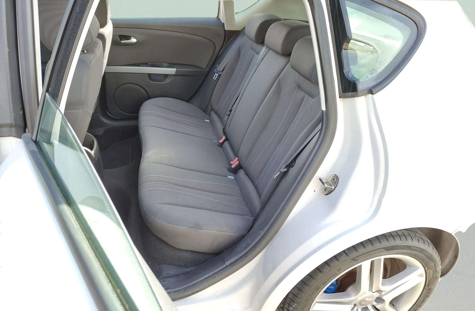 SEAT León 1.4 TSI Style Copa - foto 9
