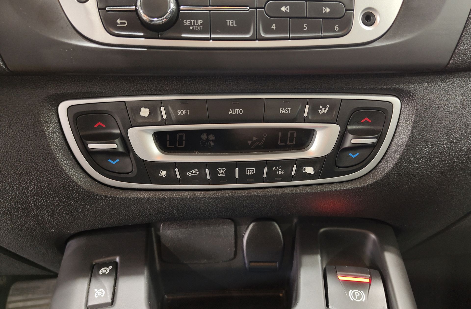 Renault Grand Scénic Limited Energy dCi 7 plazas - foto 30
