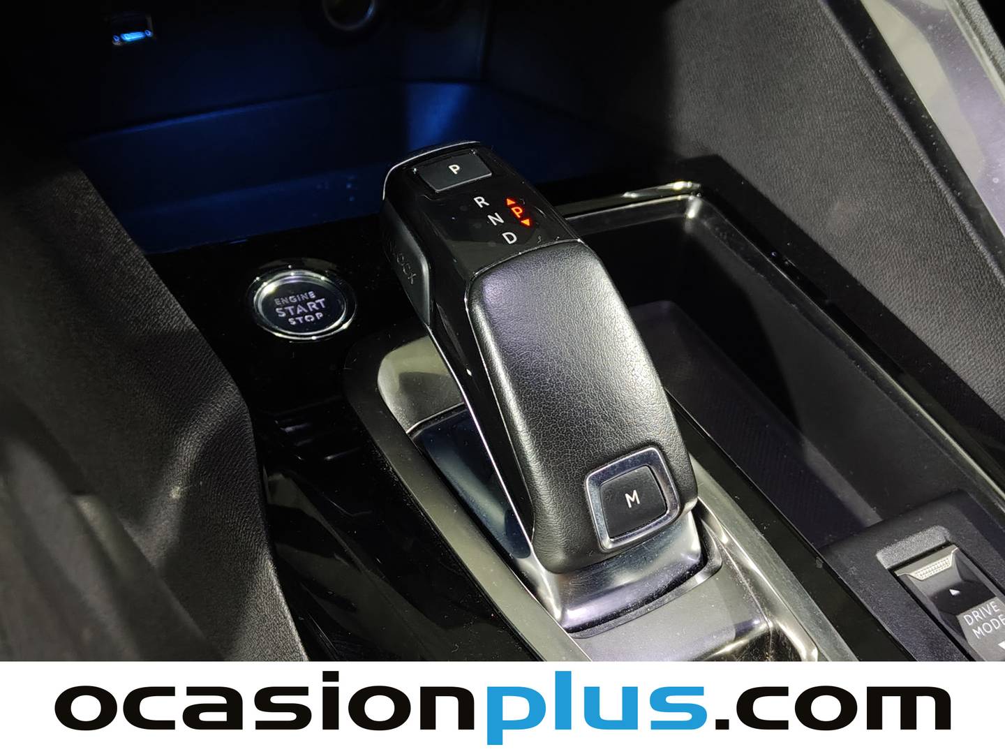 Foto Peugeot 3008 Peugeot 3008 BlueHDi 130 S&S GT EAT8 (130 CV)