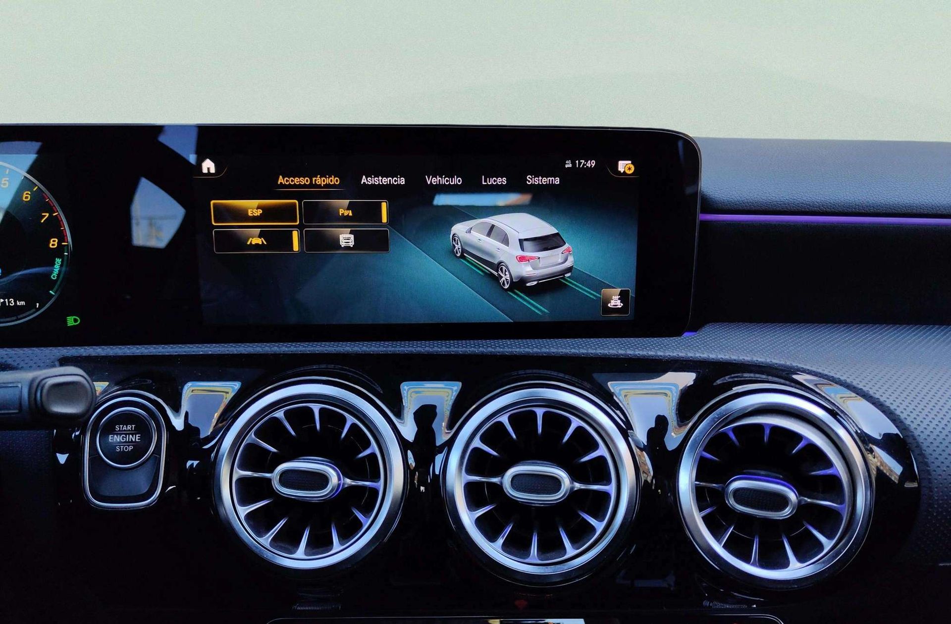 Mercedes-Benz Clase A 250 e Pack AMG - foto 14