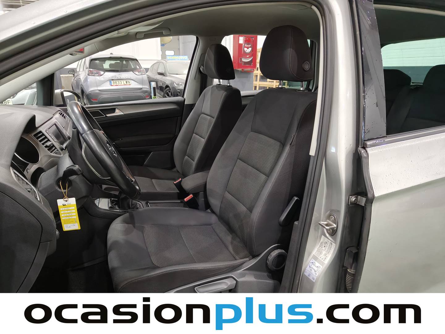 Foto asientos delanteros Volkswagen Golf Sportsvan Volkswagen Golf Sportsvan Advance 1.6 TDI BMT (110 CV)