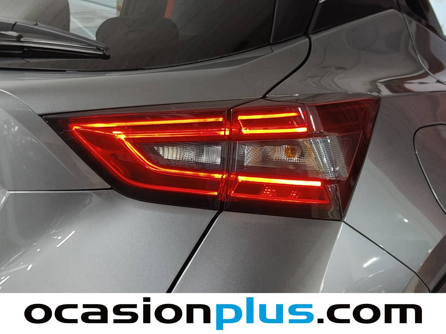 Foto Nissan JUKE Nissan Juke DIG-T N-Connecta 4x2 DCT (114 CV)