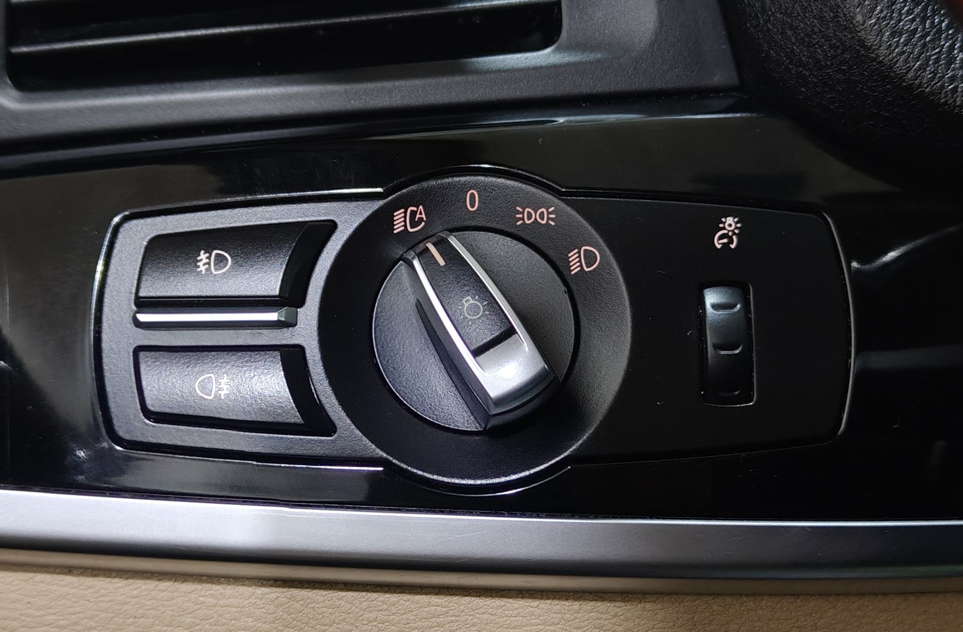BMW X4 xDrive20i - foto 23
