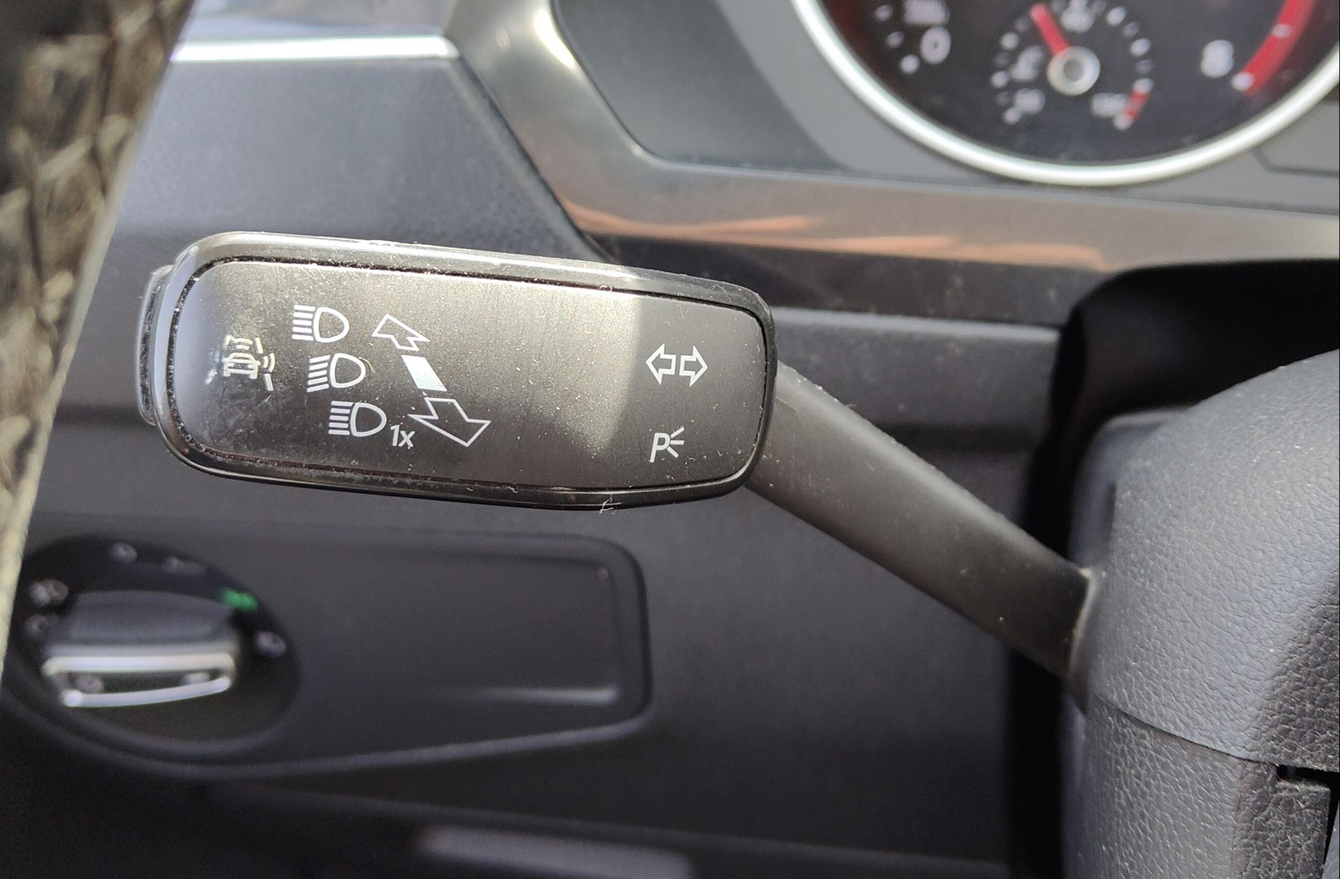 Volkswagen Tiguan Edition 1.4 TSI - foto 22