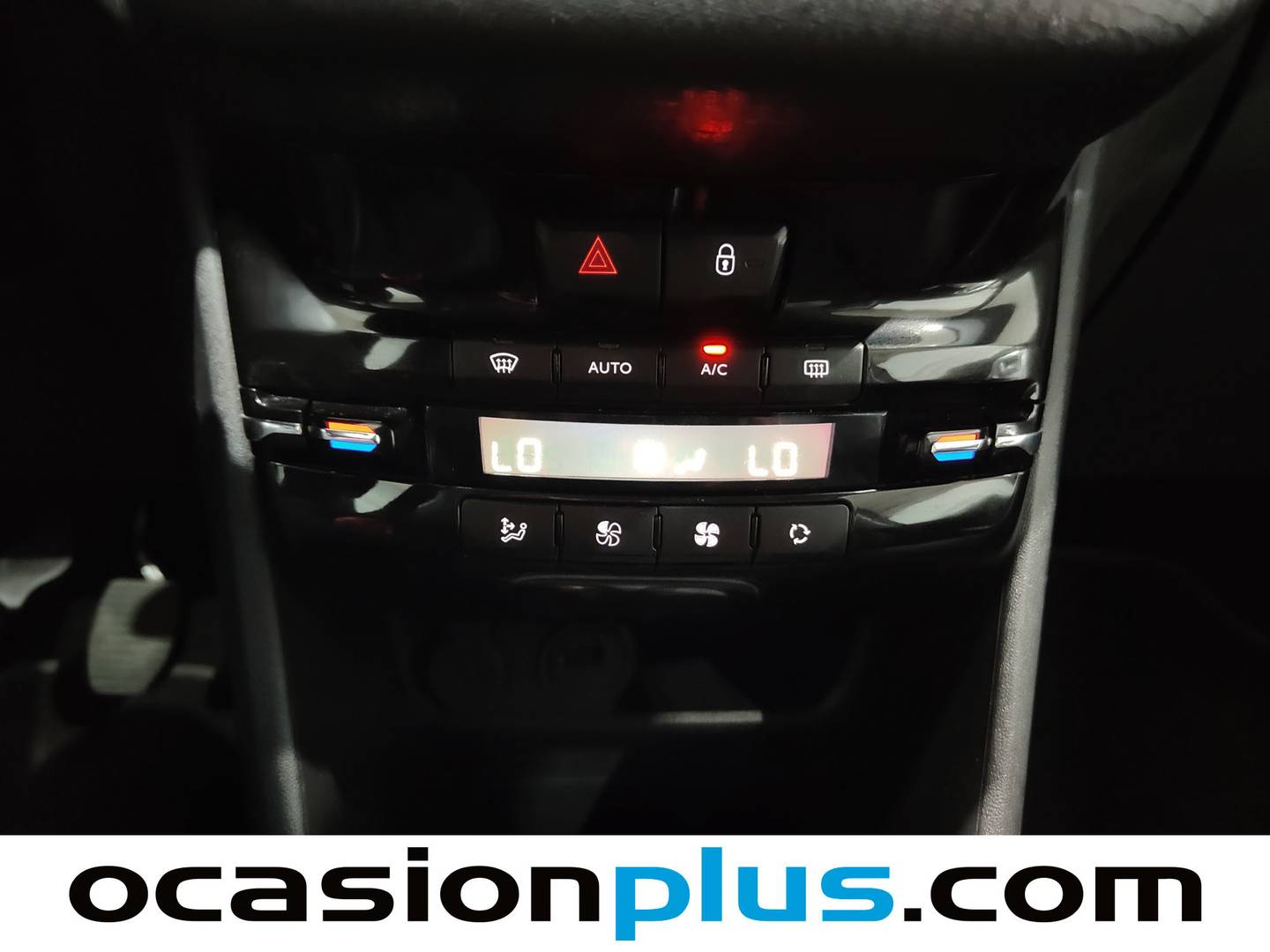 Foto Peugeot 2008 Peugeot 2008 BlueHDi 100 S&S Allure (100 CV)