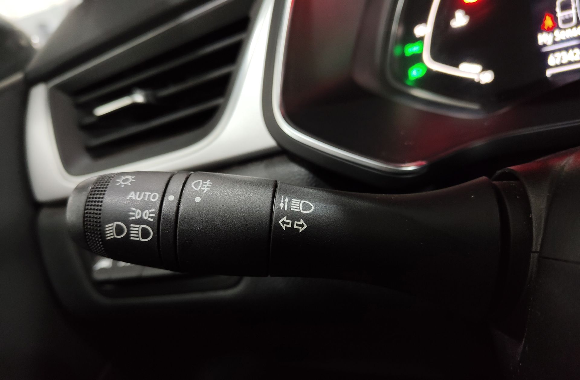 Renault Captur Techno TCe - foto 23