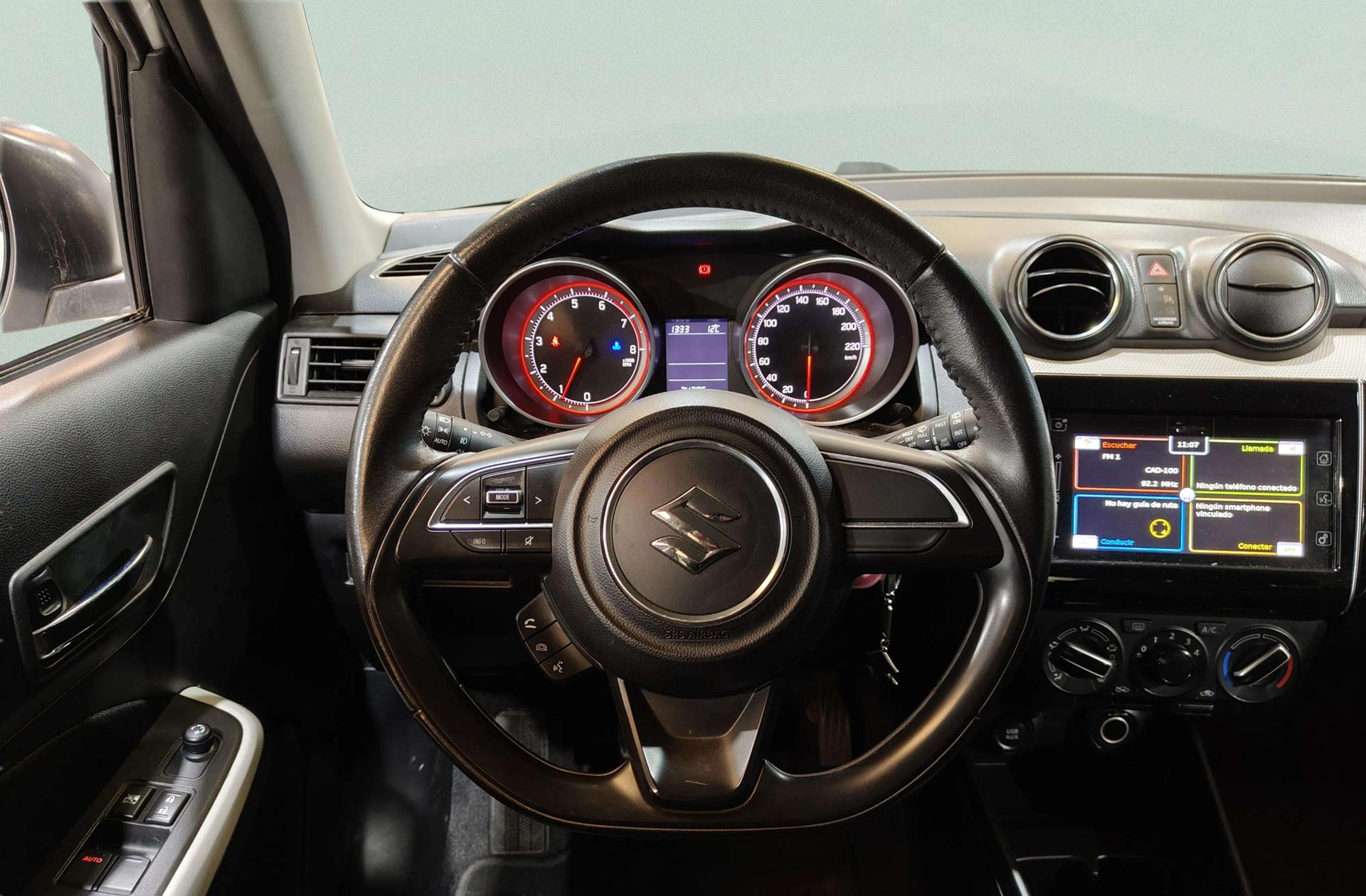 Suzuki Swift 1.2 GLE - foto 19