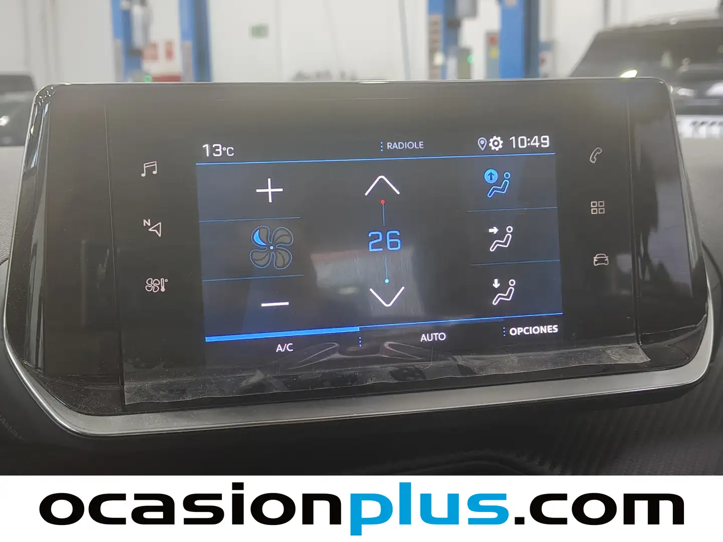 Foto Peugeot 2008 Peugeot 2008 BlueHDi 110 Allure (110 CV)