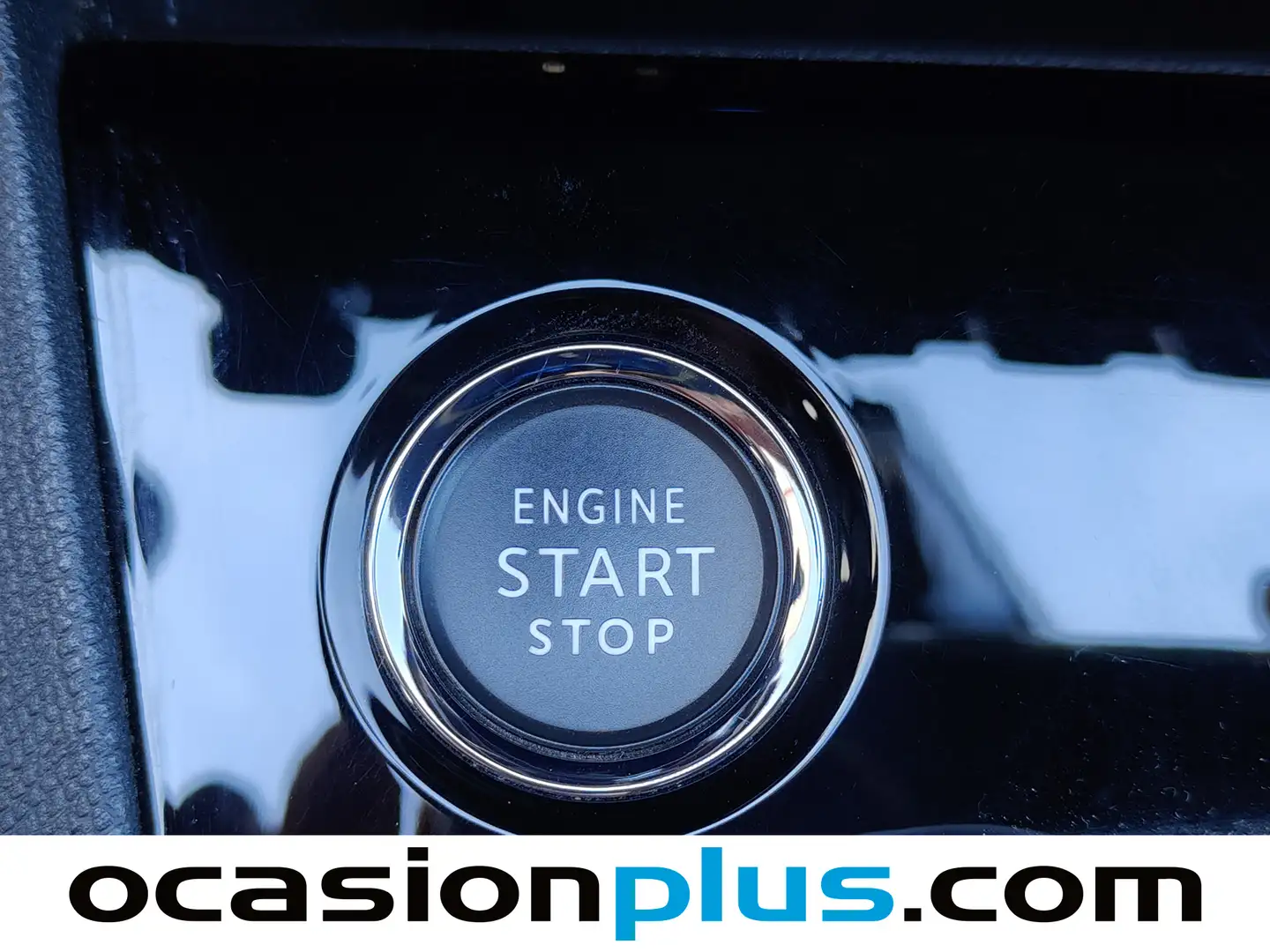 Foto Peugeot 3008 Hybrid Peugeot 3008 Hybrid 300 GT e-EAT8 (300 CV)